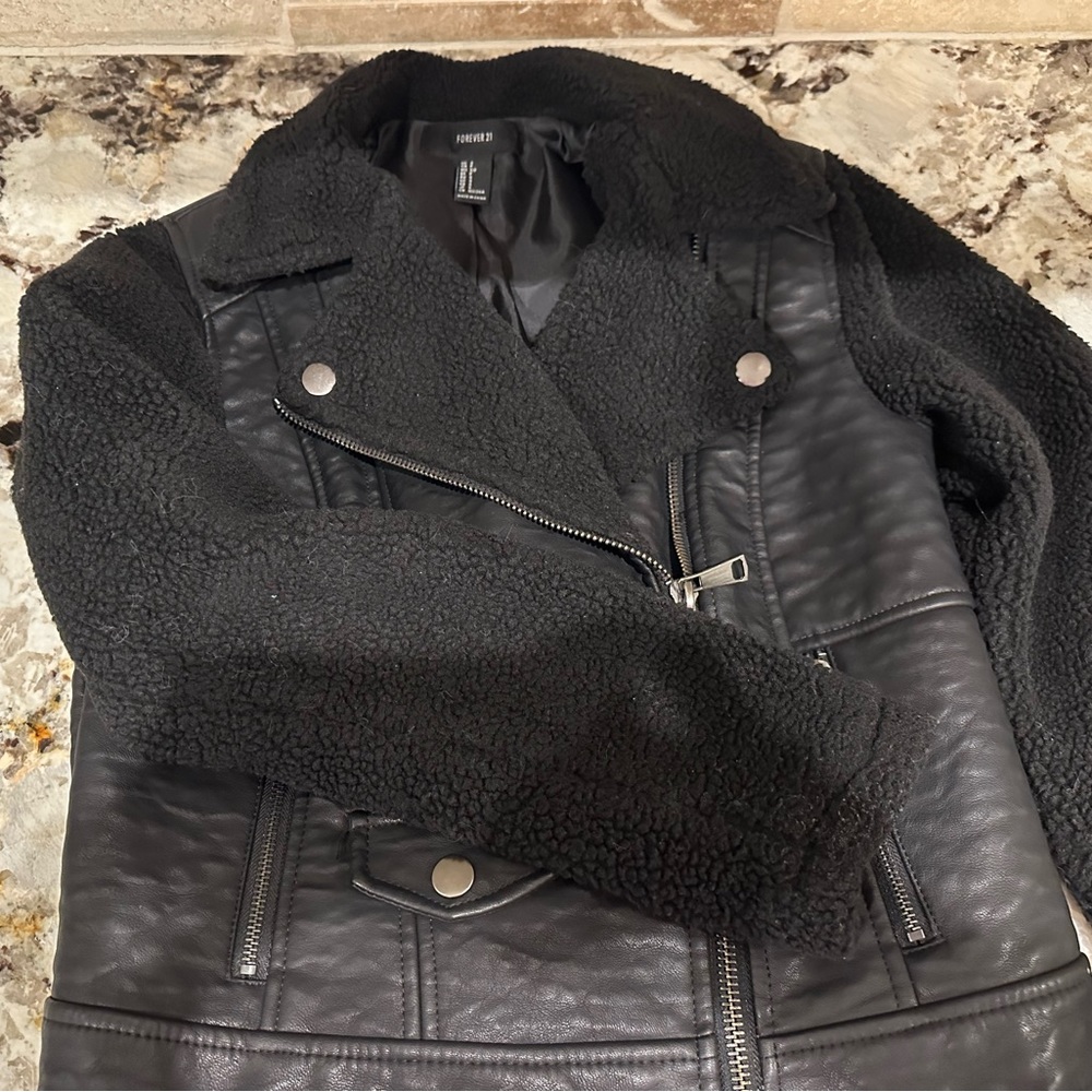 Forever 21 bomber jacket
